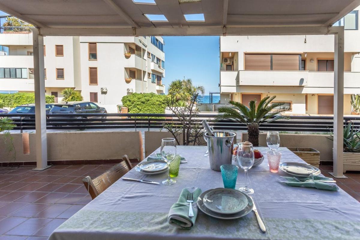 A Due Passi Dal Mare- Salento Reservation Villa